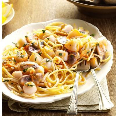 sint-jakobsschelpen met linguine