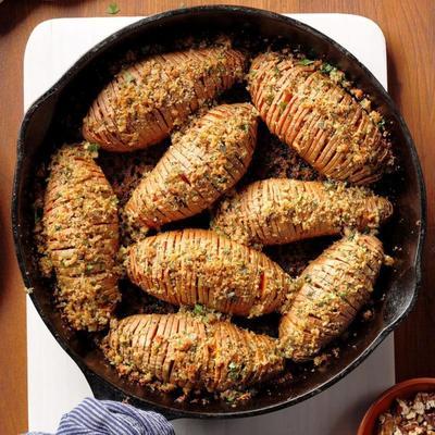 koekepanje hasselback zoete aardappelen