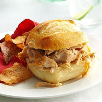 versnipperde kalkoensandwich