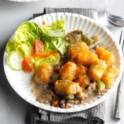 slow cooker tater tot casserole