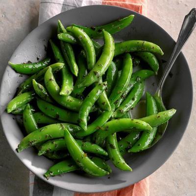 verse erwten met wilde munt