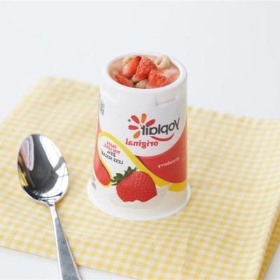 strawberry o's yoghurt kopje