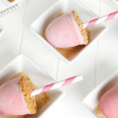 strawberry cheesecake popsicles®