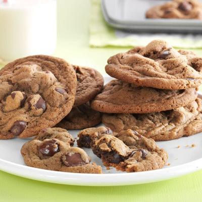 coffeehouse caramel-dark chocolate-latte cookie