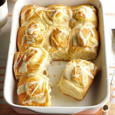 oranje cheesecake ontbijtbroodjes