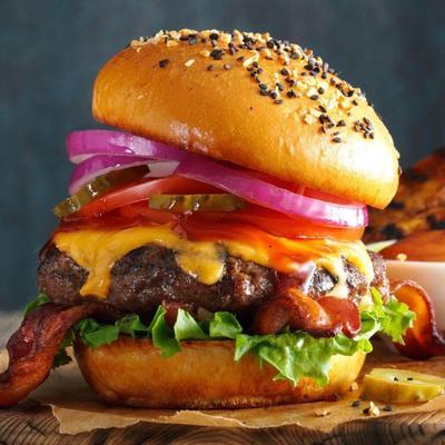 gebarbecuede burgers