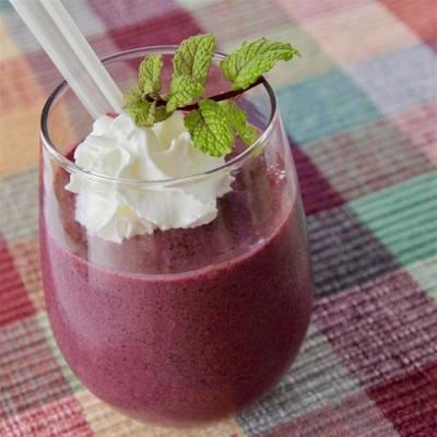 Rainier Cherry Berry smoothie