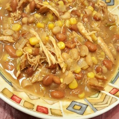 makkelijke slowcooker witte kip chili