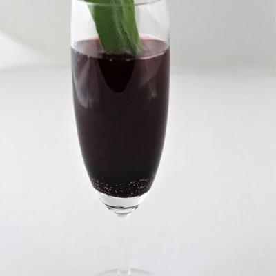 Blackberry Sage Prosecco-cocktail