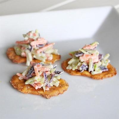 pretzel chips romige broccoli slaw