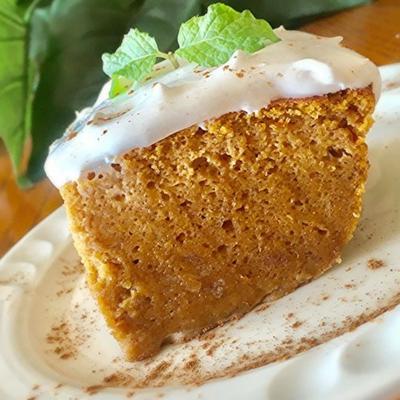 pompoen magische cake met slagroom van de esdoorn kaneel