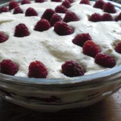 framboos tiramisu trifle