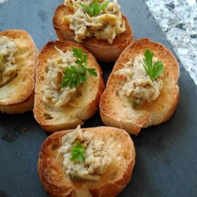 makkelijke artisjok crostini