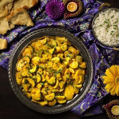 courgettes en pastinaak moghlai