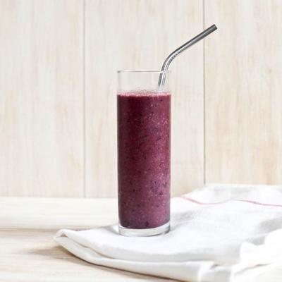 zeer bessensmoothie van amandelwind