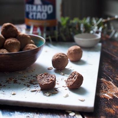 muntbeten van donkere chocolademunt