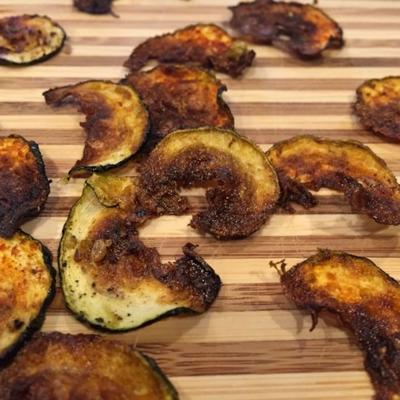 keto courgette chips