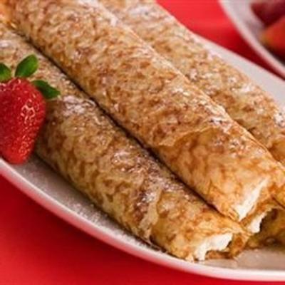 traditionele kaasblintzes