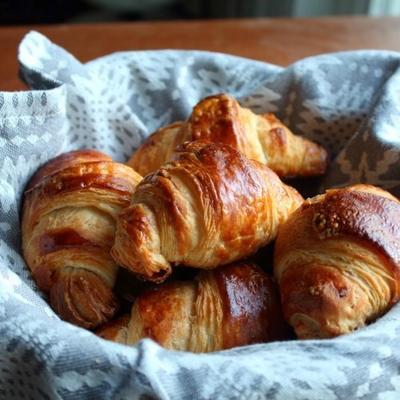 croissants van chef John