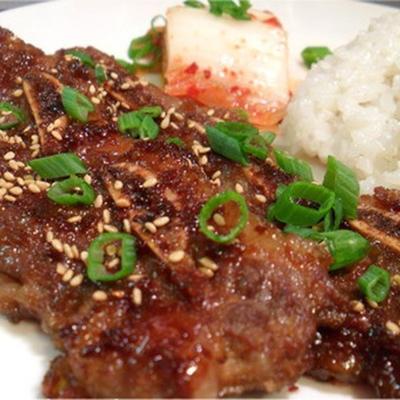 kalbi (Koreaanse gemarineerde korte ribben)