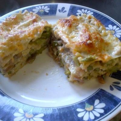 geroosterde asperges en champignon vegetarische lasagne