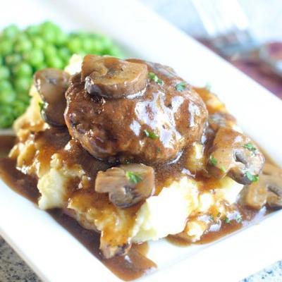 instant pot® salisbury steak met ui en champignonjus