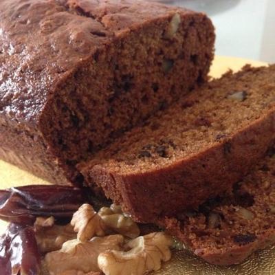 Britse datum en walnoot brood cake