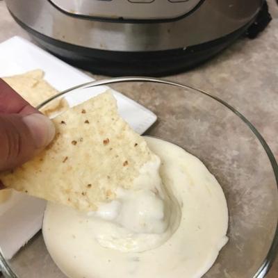 instant pot® queso blanco