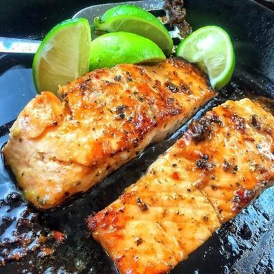 ceder plank-gegrilde zalm