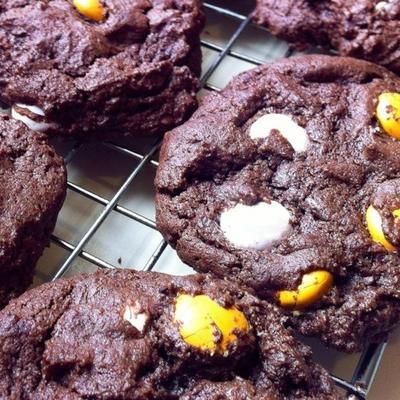 chocolade snoep-brownie koekjes