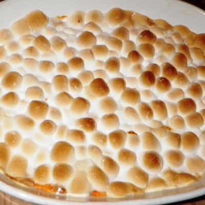 makkelijke zoete aardappelbraadpan met marshmallows