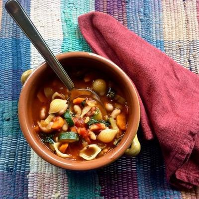 eenvoudige minestrone soep