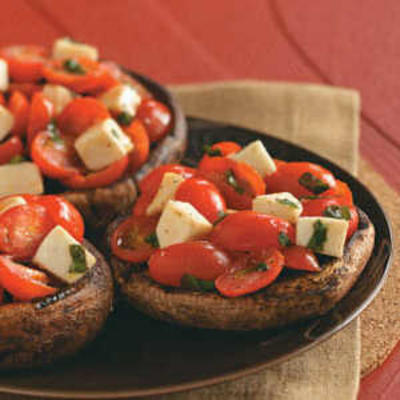 gegrilde portabella met tomaten en mozzarella