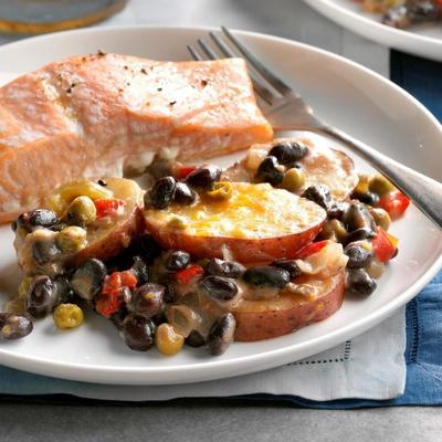 Cheddar zwarte bonen aardappel au gratin