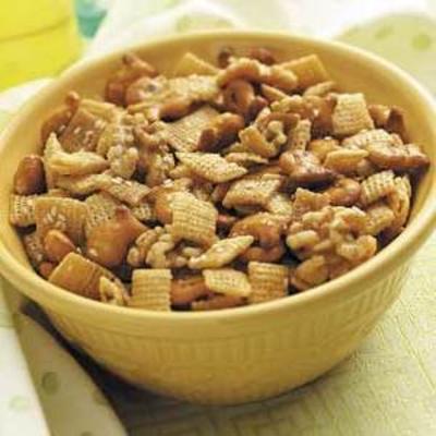 esdoorn noot snack mix