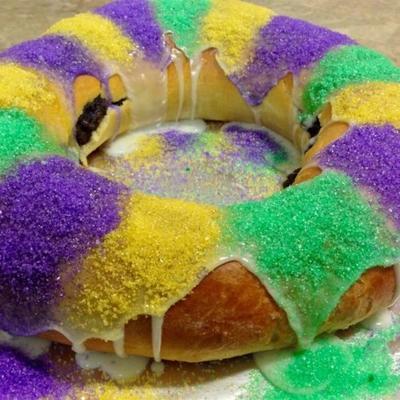 karnemelk king cake met roomkaas vulling