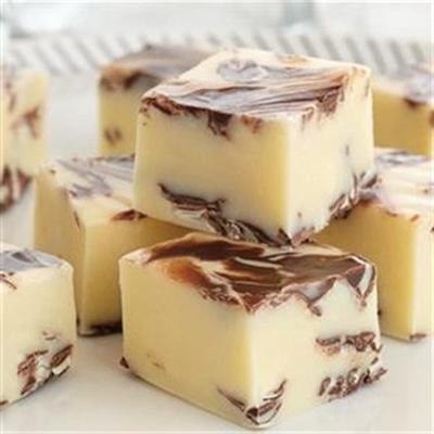 chocolade gezwenkt pepermunt fudge