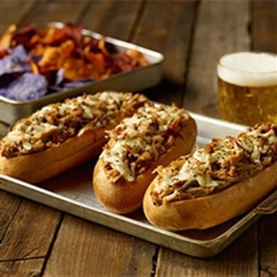 pulled pork pub subs