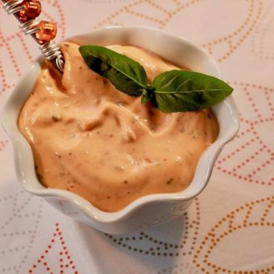 pittige mayo van basilicumsmaak