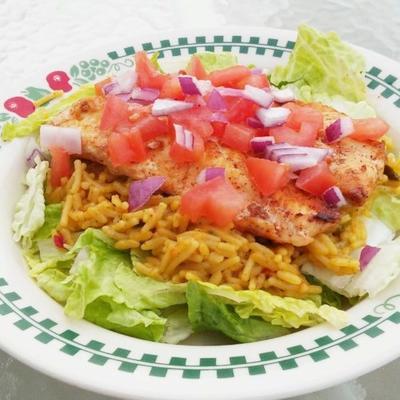 Mexicaanse rijst en tilapia salade