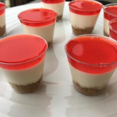 Strawberry cheesecake jell-o® shots
