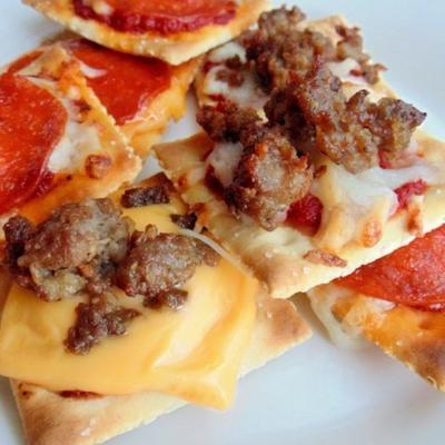 cracker pizza's