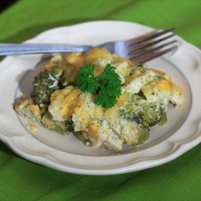 kaasachtige broccoli en kippenbraadpan