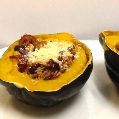 vegetarische gevulde acorn squash