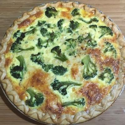 ham en broccoli quiche met Zwitserse kaas