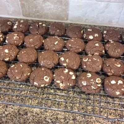 chocolade macadamia noot en witte chocoladeschilferkoekjes