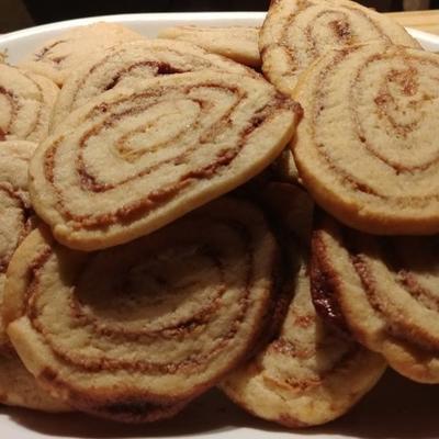 pindakaas pinwheel cookies