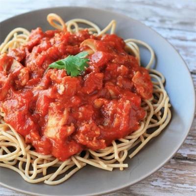 gemakkelijke spaghetti met tomatensaus