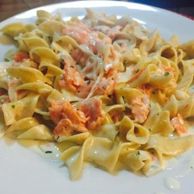 gerookte zalm alfredo saus