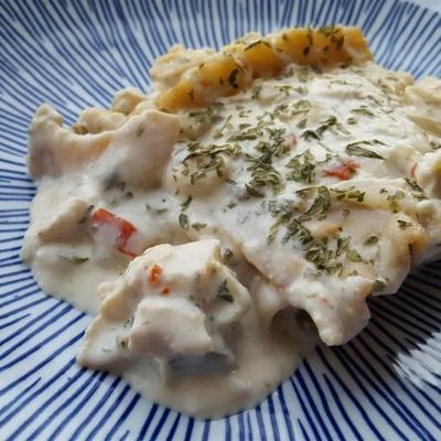 elegante kippenlasagna's met witte saus